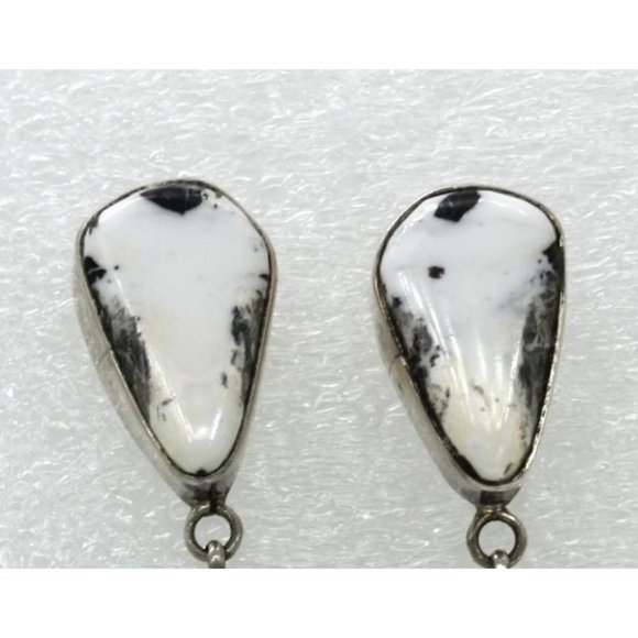 925 STERLING vintage John Begay JB Navajo WHITE BUFFALO earrings, 17.4 gr 2" - Picture 2 of 11